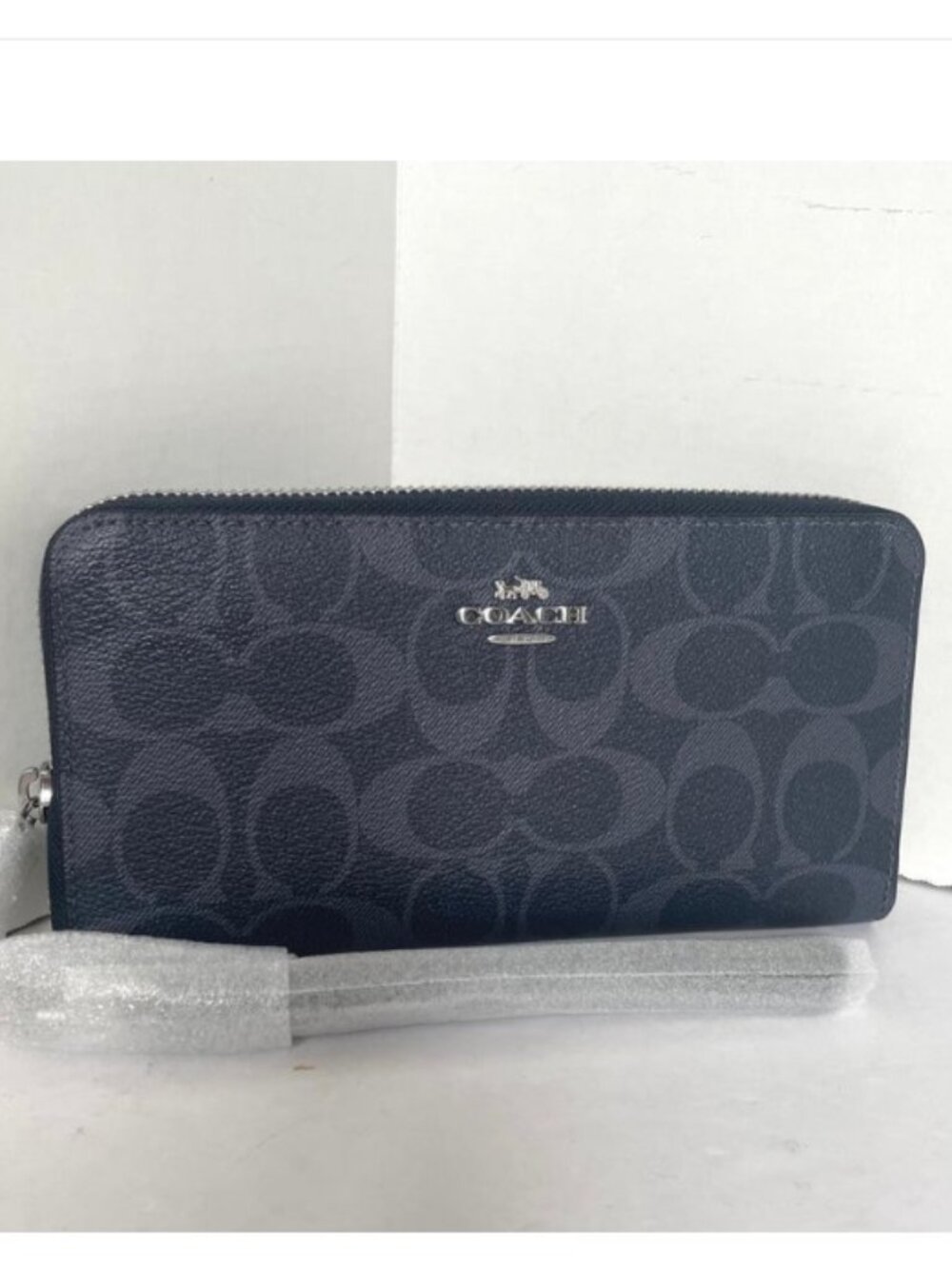 Coach Long Zip Phone Wallet Midnight Navy Canvas Leather Wristlet C4452